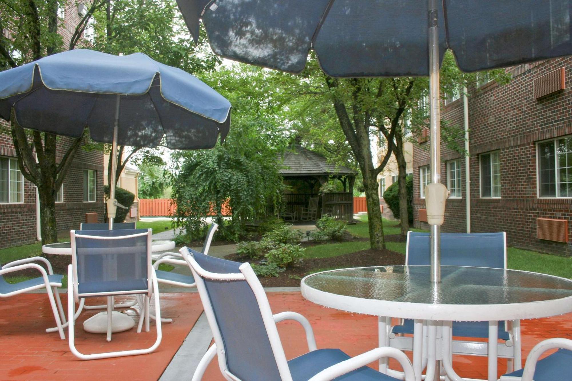 Extended Stay America Select Suites - Providence - Airport Warwick Exteriör bild