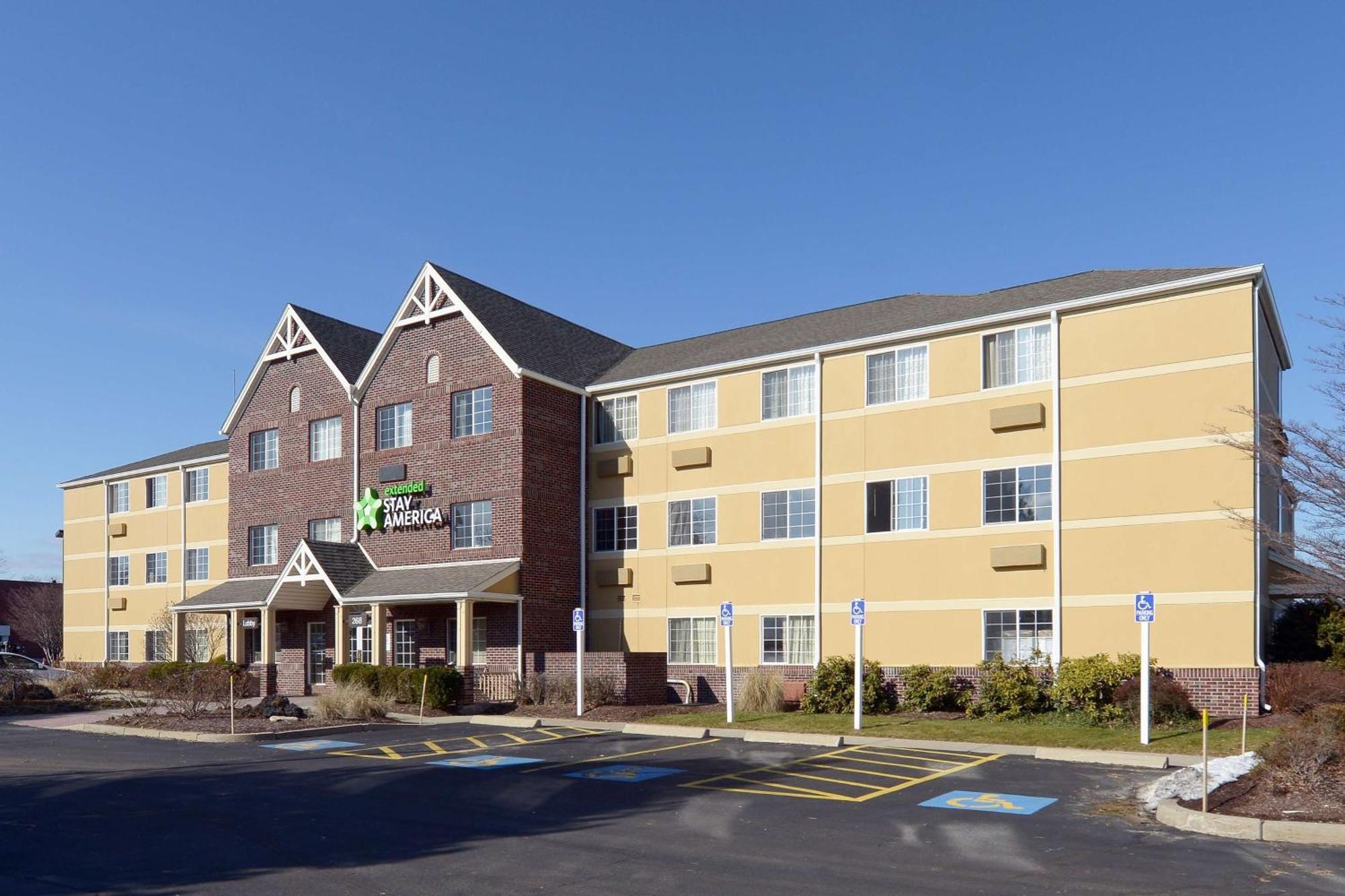 Extended Stay America Select Suites - Providence - Airport Warwick Exteriör bild
