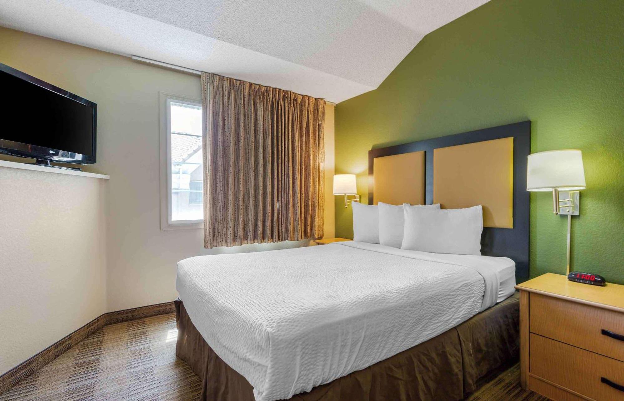 Extended Stay America Select Suites - Providence - Airport Warwick Exteriör bild